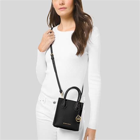 michael kors black pebbled leather shoulder bag|mercer extra small pebbled leather.